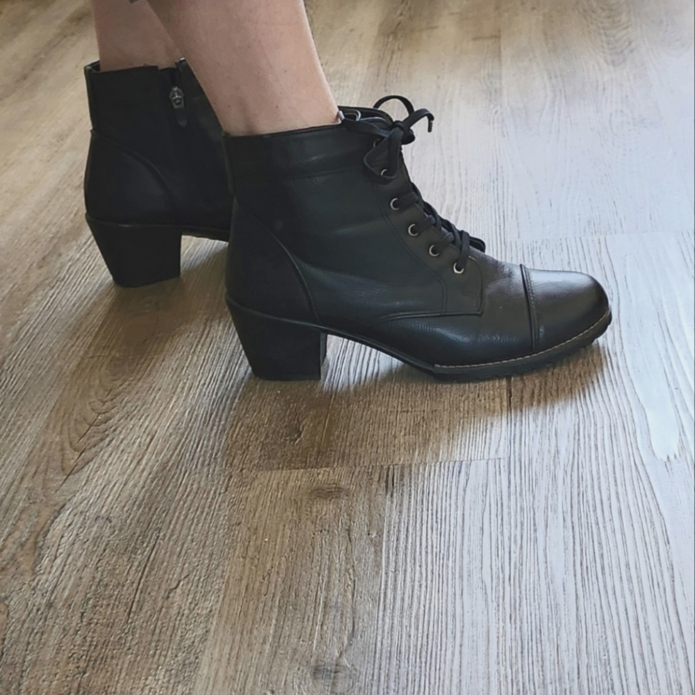 Black Bootie